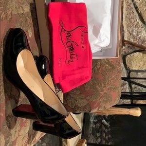 Christian Louboutin Lady Gina 85 patent 6.5